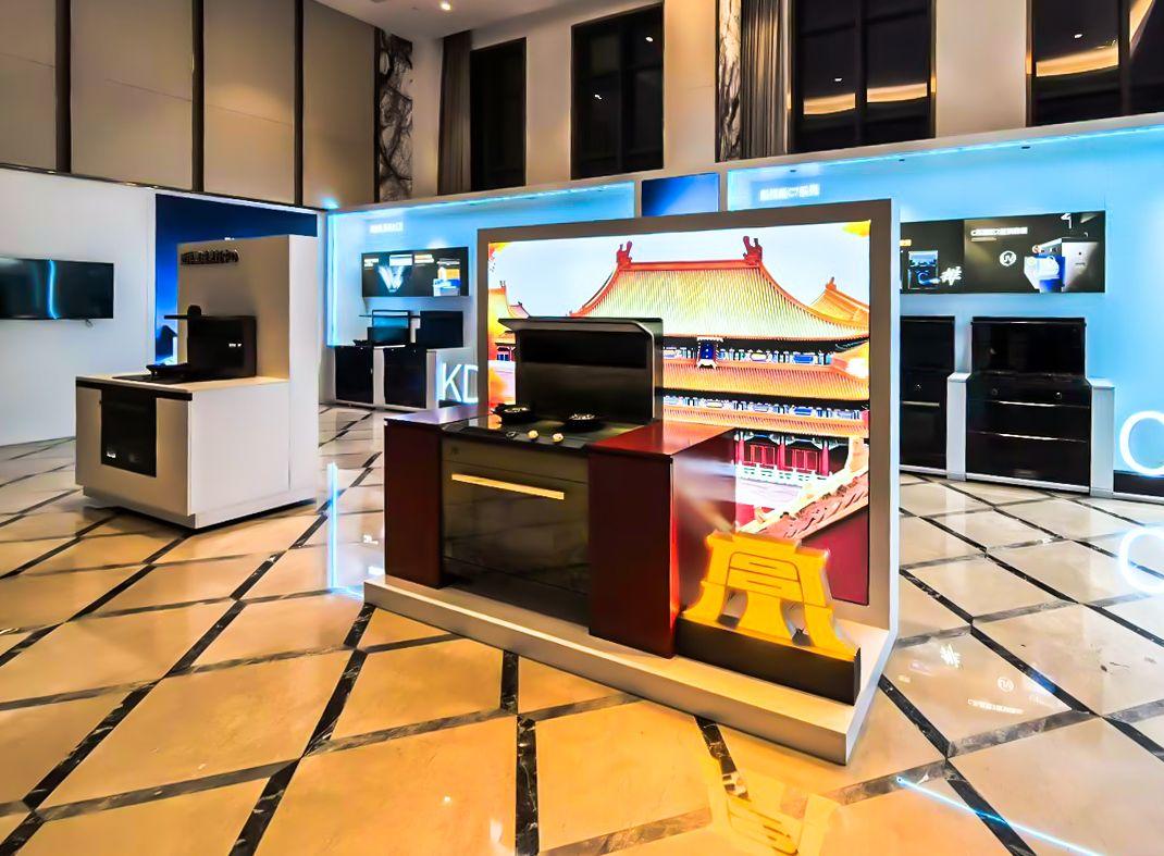 價值168W！板川龍年限定“宮”系列黃金集成灶震撼發(fā)布！