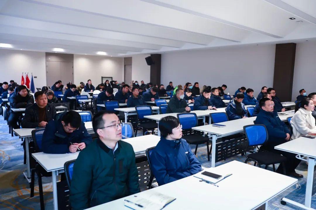 新目標·新征程·新作為，板川2024年營銷啟動會圓滿召開！唱響板川新時代崛起高歌！