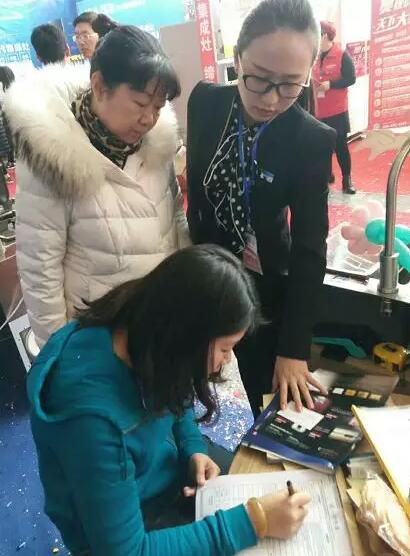 山東板川雄起！展會(huì)銷量創(chuàng)新高！