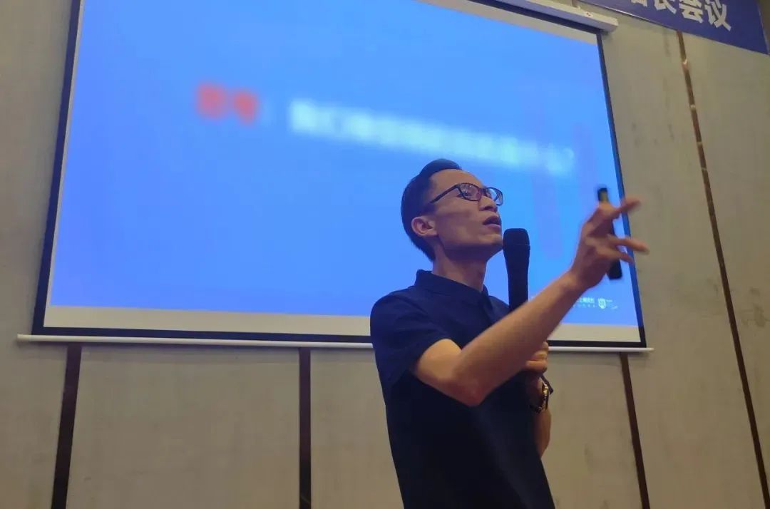 “統一思想 助商增長”—板川2022半年度營銷工作會議召開! “統一思想 助商增長”—板川2022半年度營銷工作會議召開!